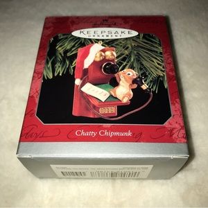 Vintage Hallmark Keepsake Ornament Chatty Chipmunk Handcrafted - Dated 1998